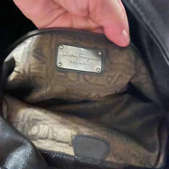 Ferragamo leather bag black luxury soft weaved - Picture 7 of 15